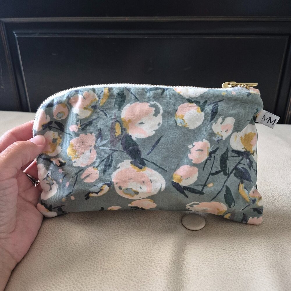 Essential Oils Travel Bag